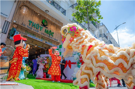 thuy-moc-khong-gian-quan-25